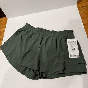 Lululemon Athletica Fast & Free Palm Deco Green Shorts